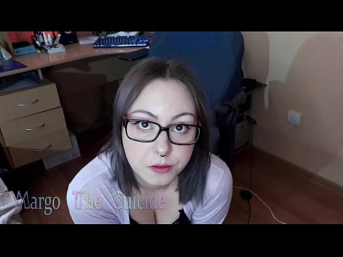 ❤️ Suíonn Cailín Sexy le Gloiní Dildo go domhain ar an gCeamara ☑ Porn ag ga.drpornofilme.ru