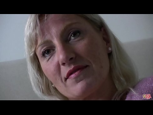 ❤️ An mháthair fucked againn go léir ... Mhuire, tú féin a iompar! ☑  Porn  ag ga.drpornofilme.ru